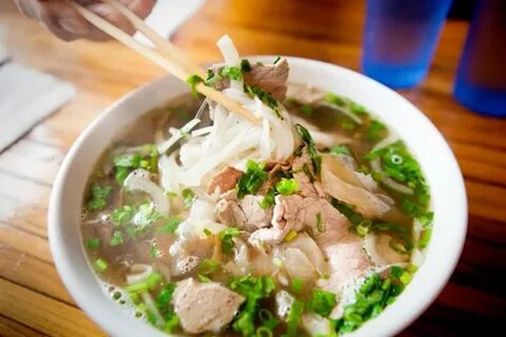 Sự Bùng Nổ Của Video Ngắn và Trí Tuệ Nhân Tạo: Vai Trò Thiết Yếu Của Đào Tạo Kỹ Năng Sáng Tạo Nội Dung